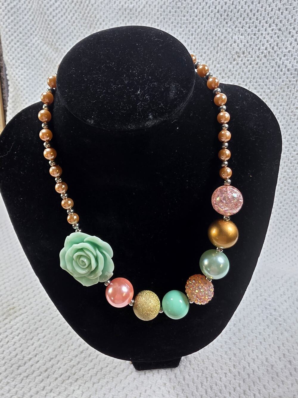 Girls Chunky Bubblegum Necklace 16" / Turquoise & Pink